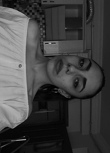 m Beden beyaz Renk Beyaz Bluz