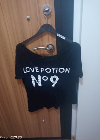 Siyah esnek Kesim Kısa Kollu krop Tişört - Görsel 2