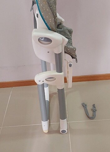 Beden beyaz Renk Joie mama sandalyesi