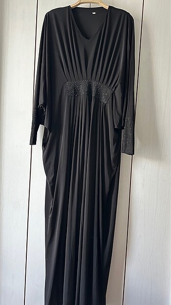 Dubai abaya ferace