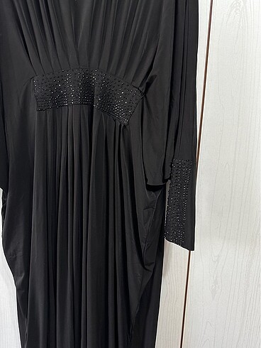 44 Beden Dubai abaya ferace