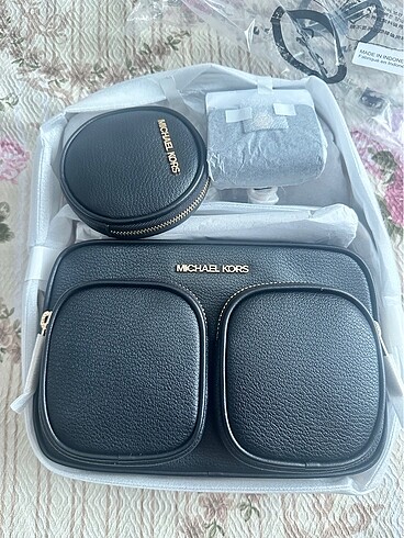 Michael Kors çanta