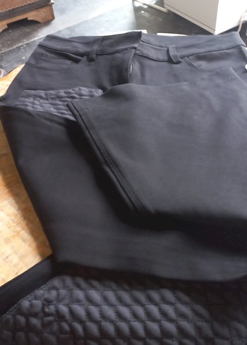 m Beden gri Renk siyah Kapitone Detaylı Kadın Biker Pantolon