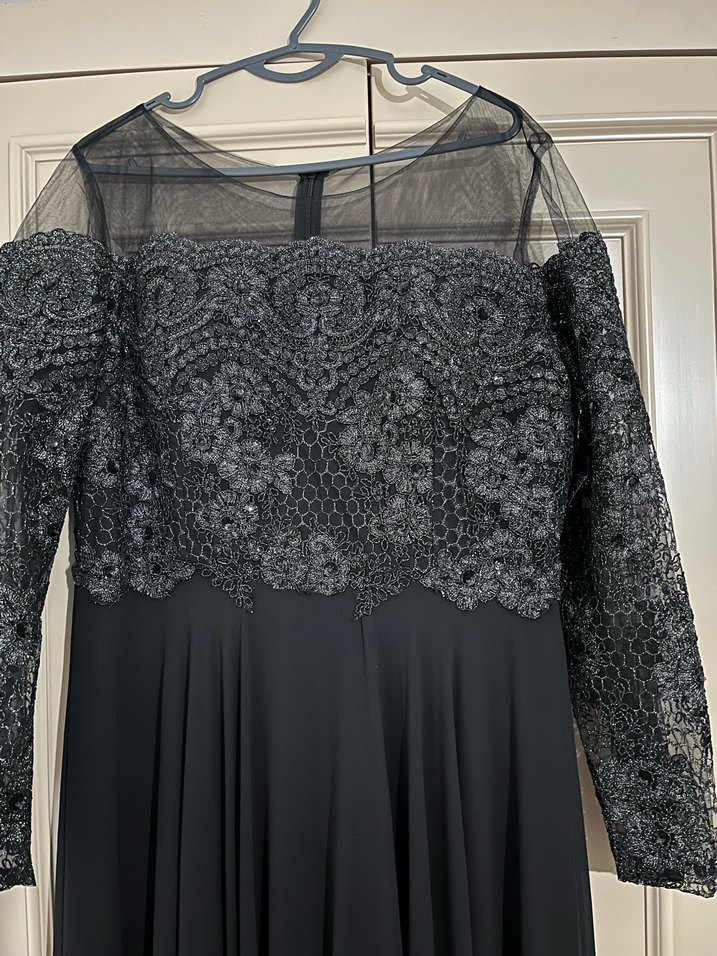 Uzun Siyah Gotik Kadın Abiye Elbise - Görsel 3