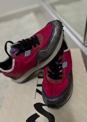 Kadın Pembe Spor Ayakkabı Velcro Detaylı - Görsel 3