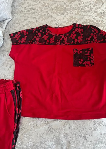 Kırmızı buyuk beden eşofman takımı - Görsel 2