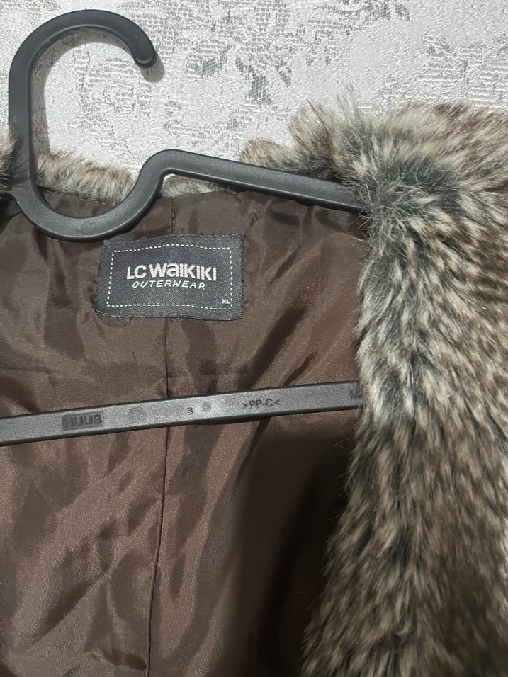 Kahverengi Kürklü Kadın Yelek - Görsel 2