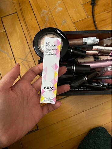 Kiko lip volume