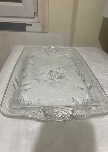 Beyaz Vintage Çiçek Desenli Cam Pasta Tabağı - Görsel 3