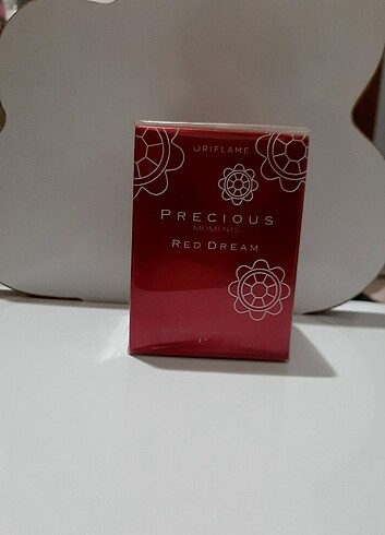 Oriflame precious kadin parfümü sifir kutulu jlatinli 