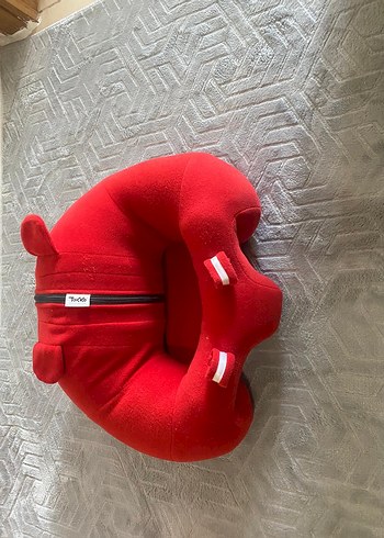 Kırmızı bebek destekmoturma minderi - Görsel 3