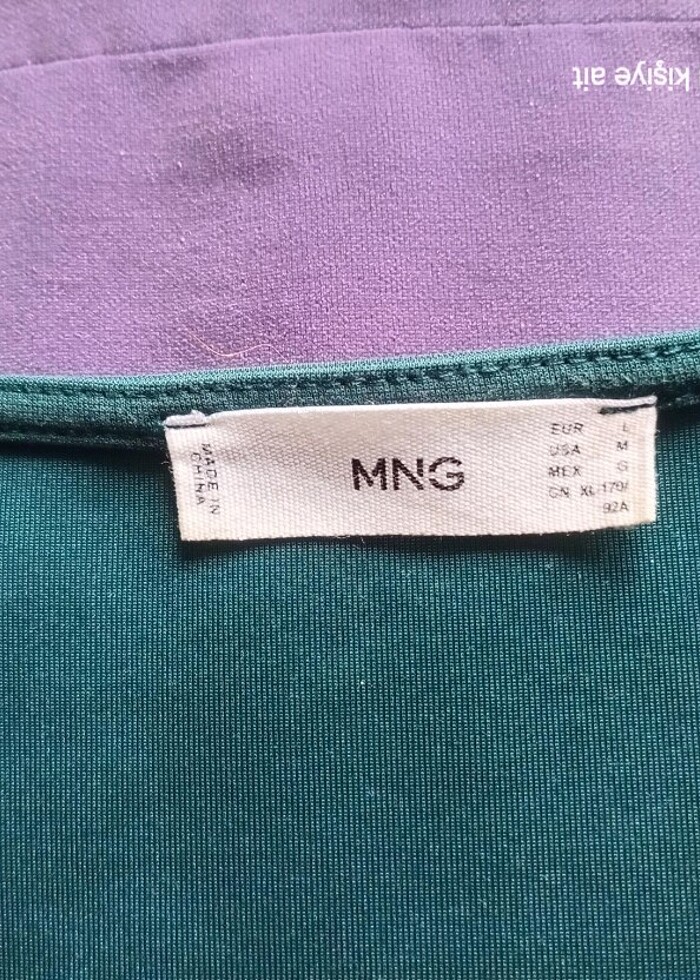 V yakalı strech elbise - Görsel 3