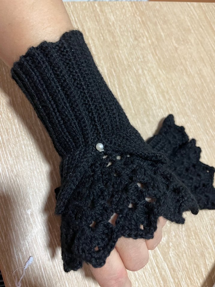 Siyah Örgü Kadın Eldiven - Görsel 4
