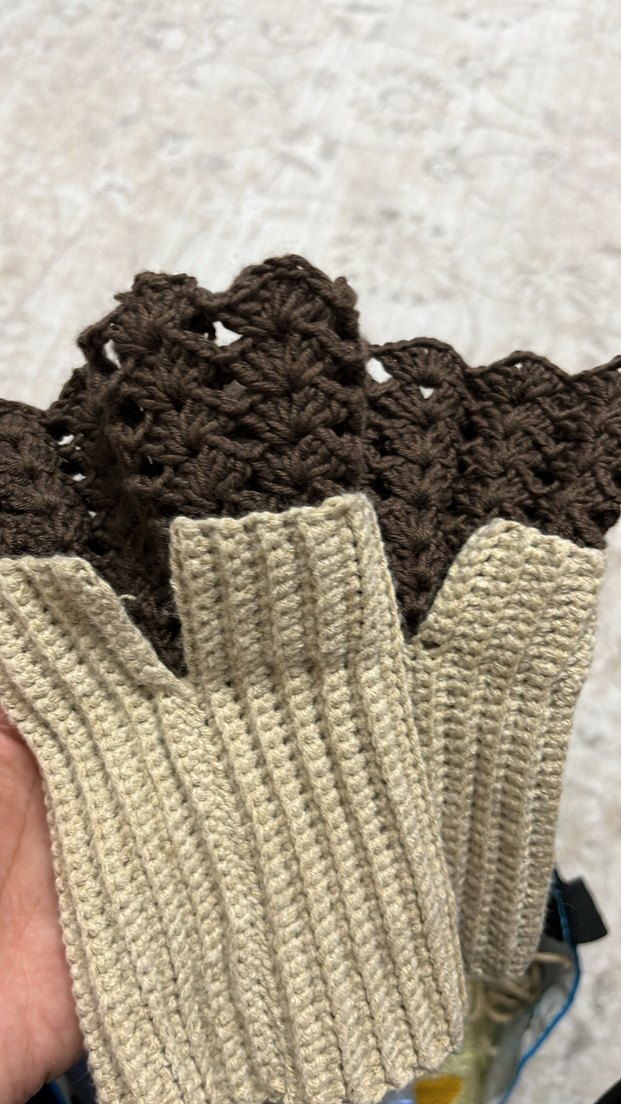 Bej ve Kahverengi Örgü Kadın Eldiveni - Görsel 3