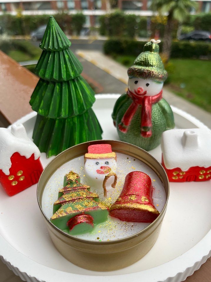 Renkli Noel Temalı Mum ve Dekor Seti - Görsel 2