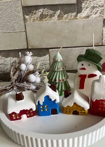 Renkli Mini Ev ve Çam Ağacı Figürleri - Görsel 11