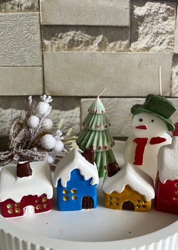 Renkli Mini Ev ve Çam Ağacı Figürleri - Görsel 10