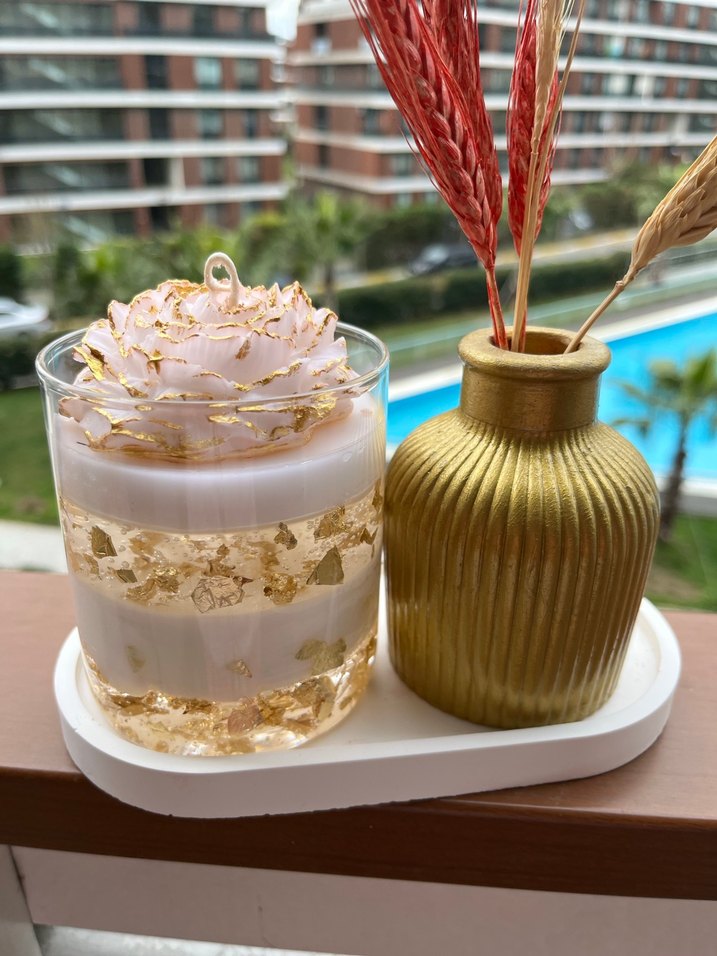 Altın Renkli Dekoratif Mum ve Vazolu Set - Görsel 2