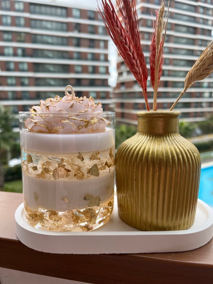 Altın Renkli Dekoratif Mum ve Vazolu Set - Görsel 3