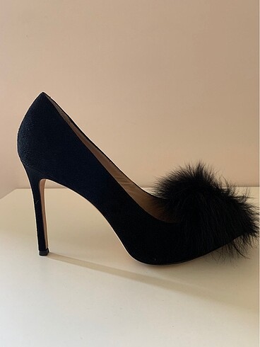 Pour La Victoire Pour La Victoire Pump
