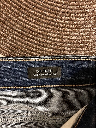Mavi jeans, deli dolu, 29-30 beden