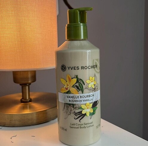 Yves Rocher. Vanilya özlü Vücut Sütü