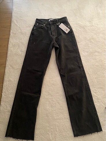 Etiketli yeni jean mai collection