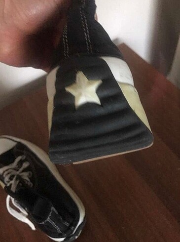 37 Beden Convers wanderson run star