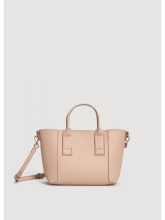 Pebbled tote 