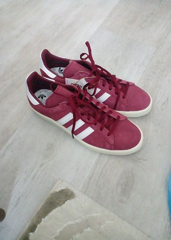 40 Beden Adidas Bordo Süet Kadın Spor Ayakkabısı