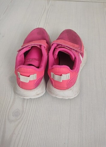 29 Beden Adidas Kız çocuk spor ayakkabı 