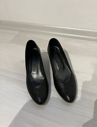 Topuklu ayakkabı