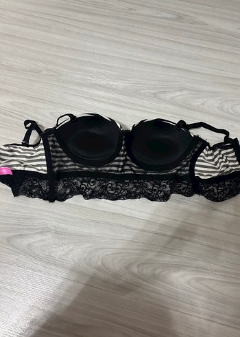 Siyah-beyaz çizgili sütyen - Görsel 3