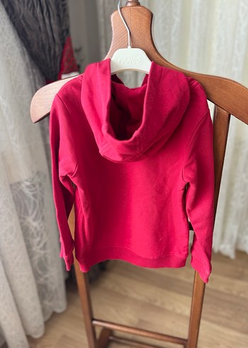 Kız Çocuk Kırmızı Kapüşonlu Sweatshirt - Görsel 3