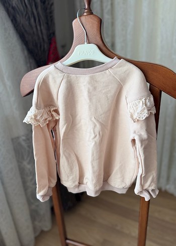 Nakışlı Fırfırlı Bej Kız Sweatshirt - Görsel 4