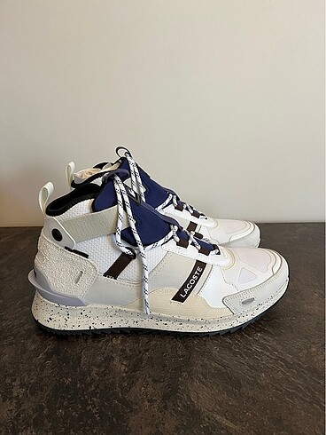 Lacoste Bot