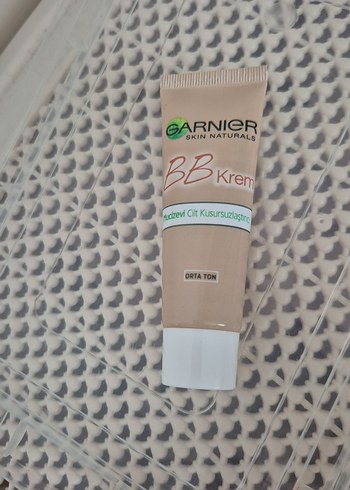 Garnier BB Krem Orta Ton Bej