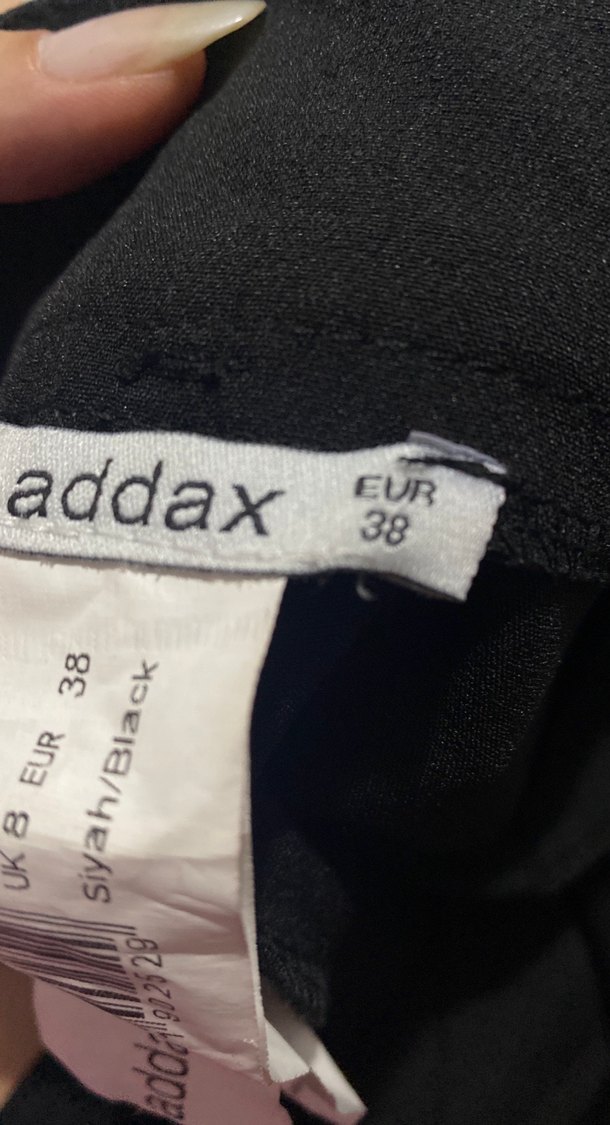 Siyah Kadın Midi Bermuda Şort - Görsel 3