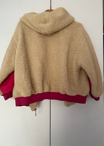 Kapüşonlu, peluş detaylı pembe kadın ceket - Görsel 2