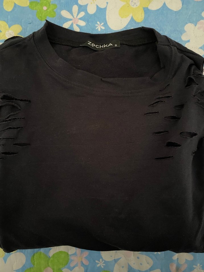 Kadın Siyah Yırtık Detaylı Uzun Kollu Sweatshirt - Görsel 2