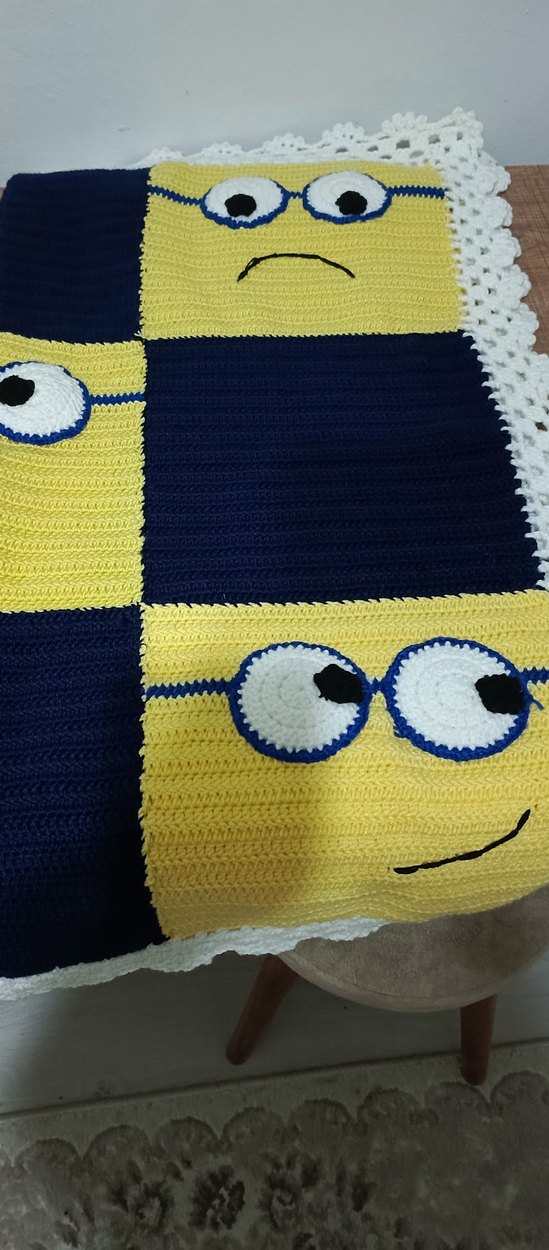 Nakışlı Çok Renkli Örgü Çocuk Battaniyesi - Görsel 4