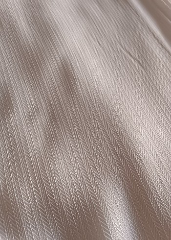 Beyaz Parlak Düz Desenli Perde - Görsel 3