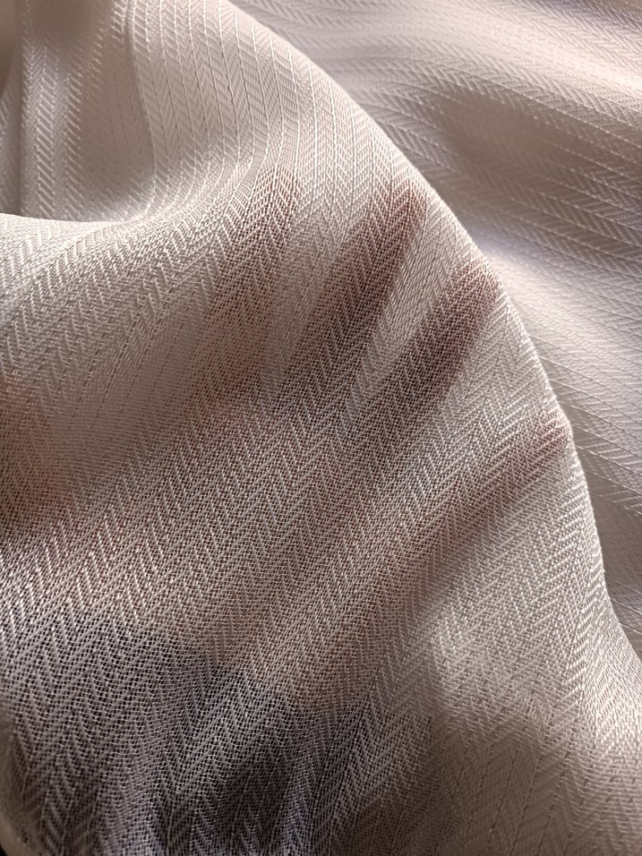 Beyaz Parlak Düz Desenli Perde - Görsel 2