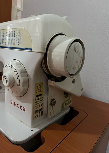 Singer Beyaz Dikiş Makinesi - Görsel 7