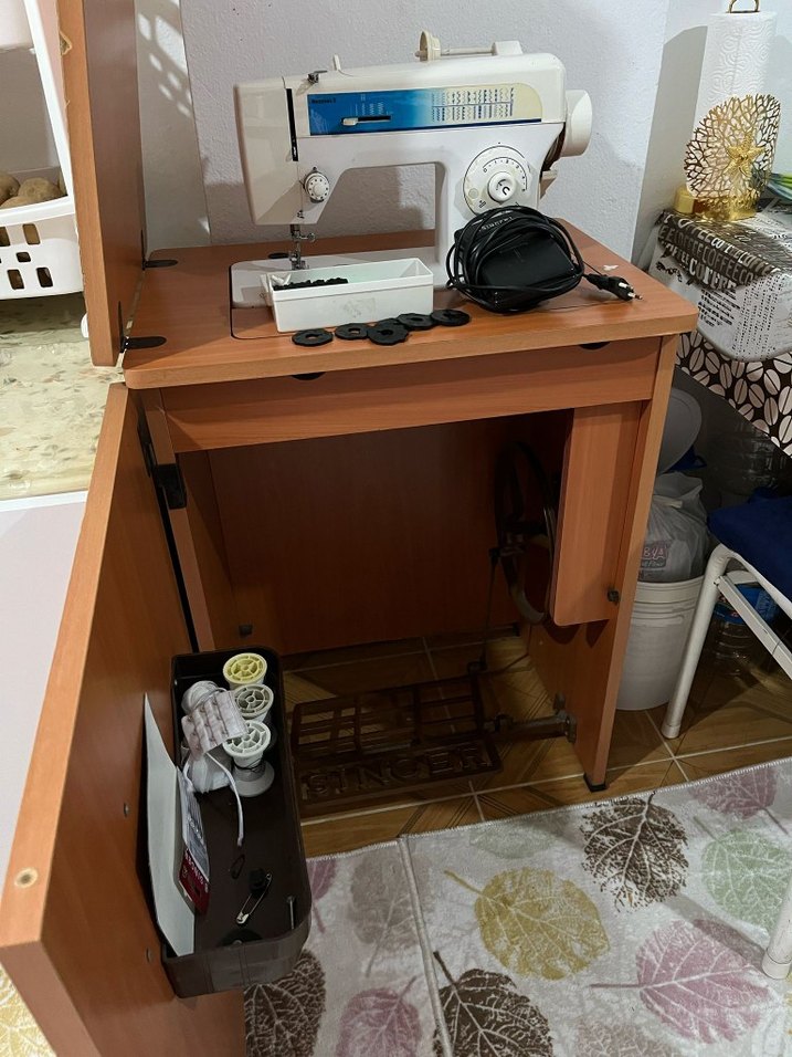 Singer Beyaz Dikiş Makinesi - Görsel 4