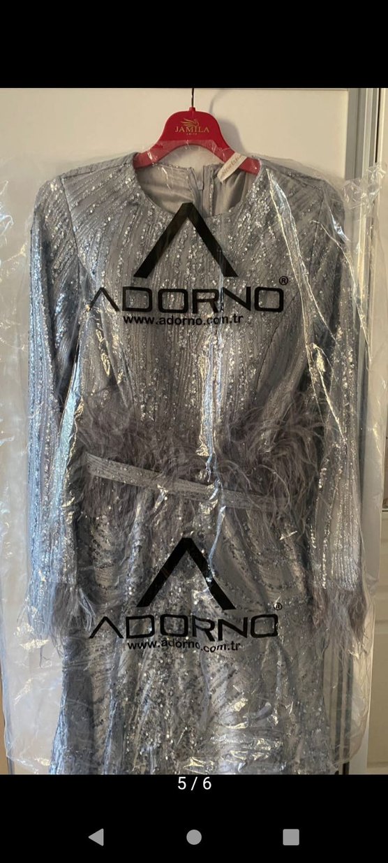 Gri Yılan Desenli Kürk Detaylı Uzun Abiye Elbise - Görsel 2