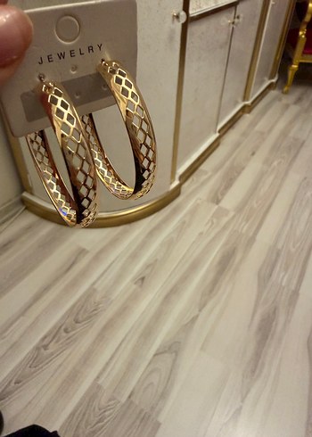 Gold Halka Küpe - Görsel 3