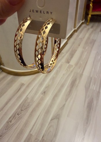 Gold Halka Küpe - Görsel 2