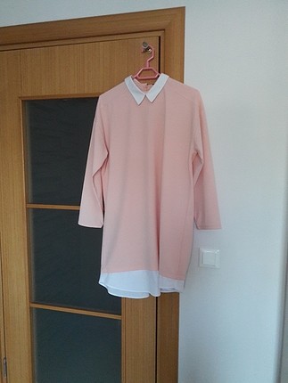 Pembe tunik