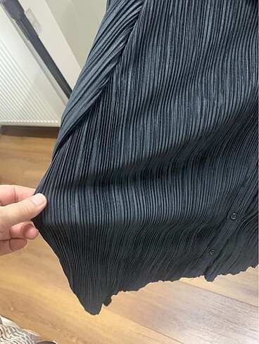 40 Beden siyah Renk İpekyol gömlek